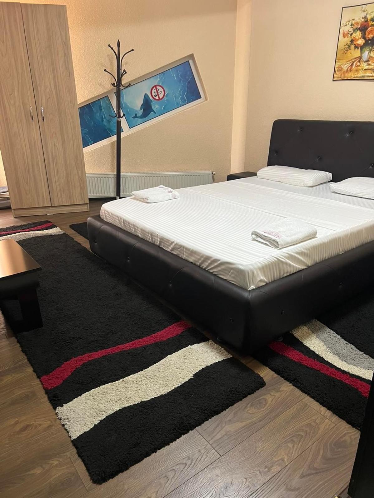 Hotelwhite Gjilan Dış mekan fotoğraf
